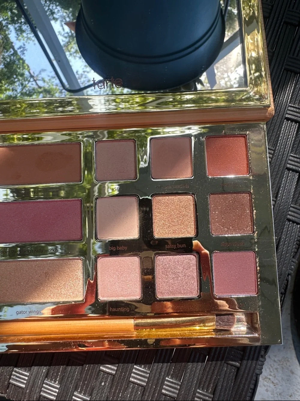 tarte Pink & Neutral Eyeshadow Palette with Gold Trim - Picture 4 of 6